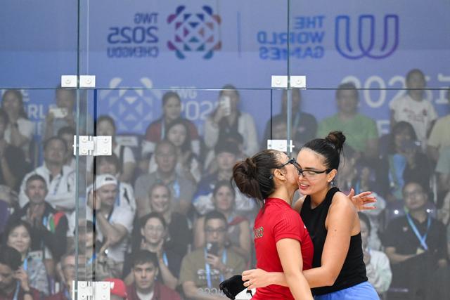 墨西哥选手, 手隆戈里亚