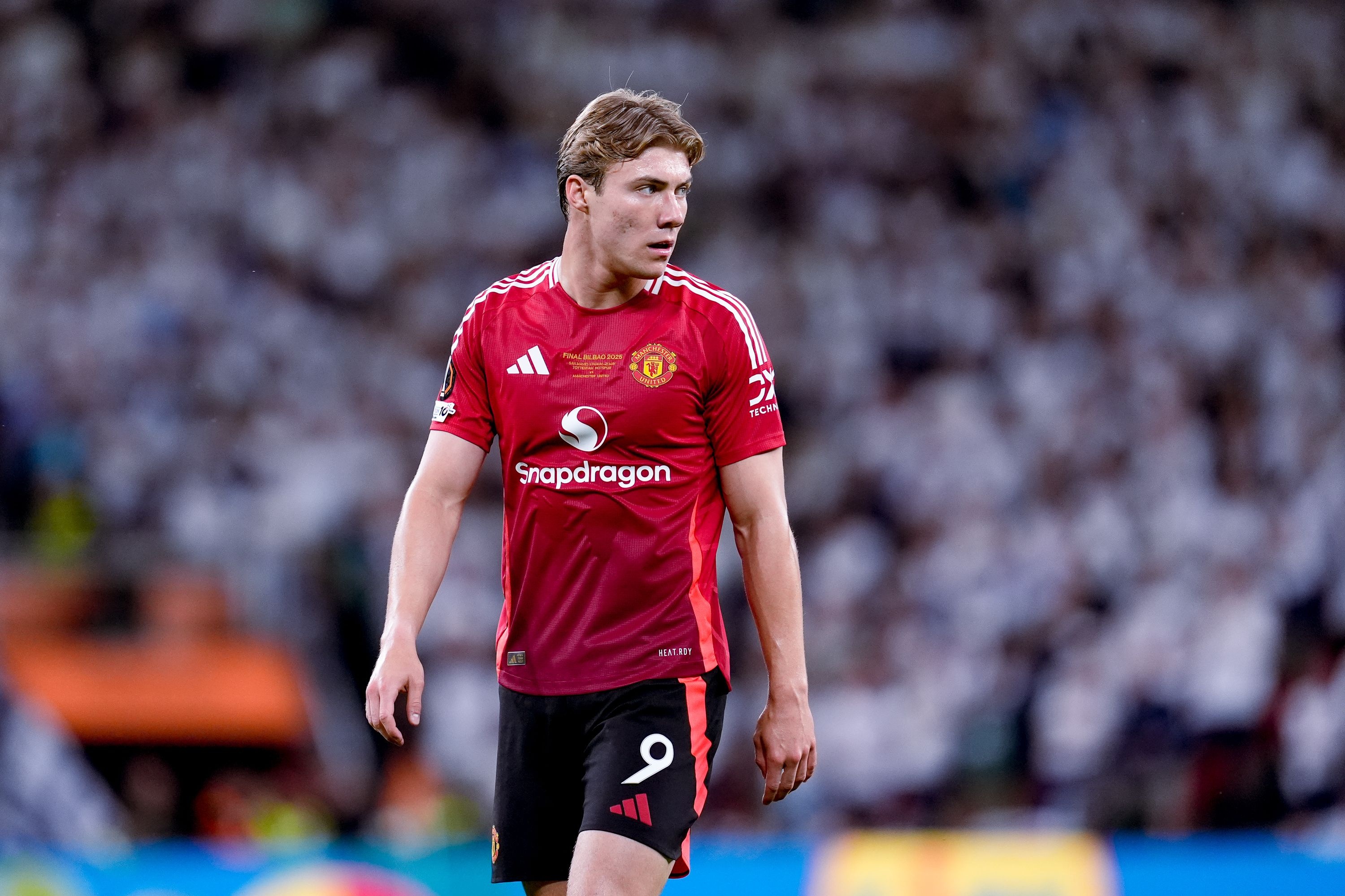 这位丹麦中, 交易在周日 这位丹麦中, 交易在周日