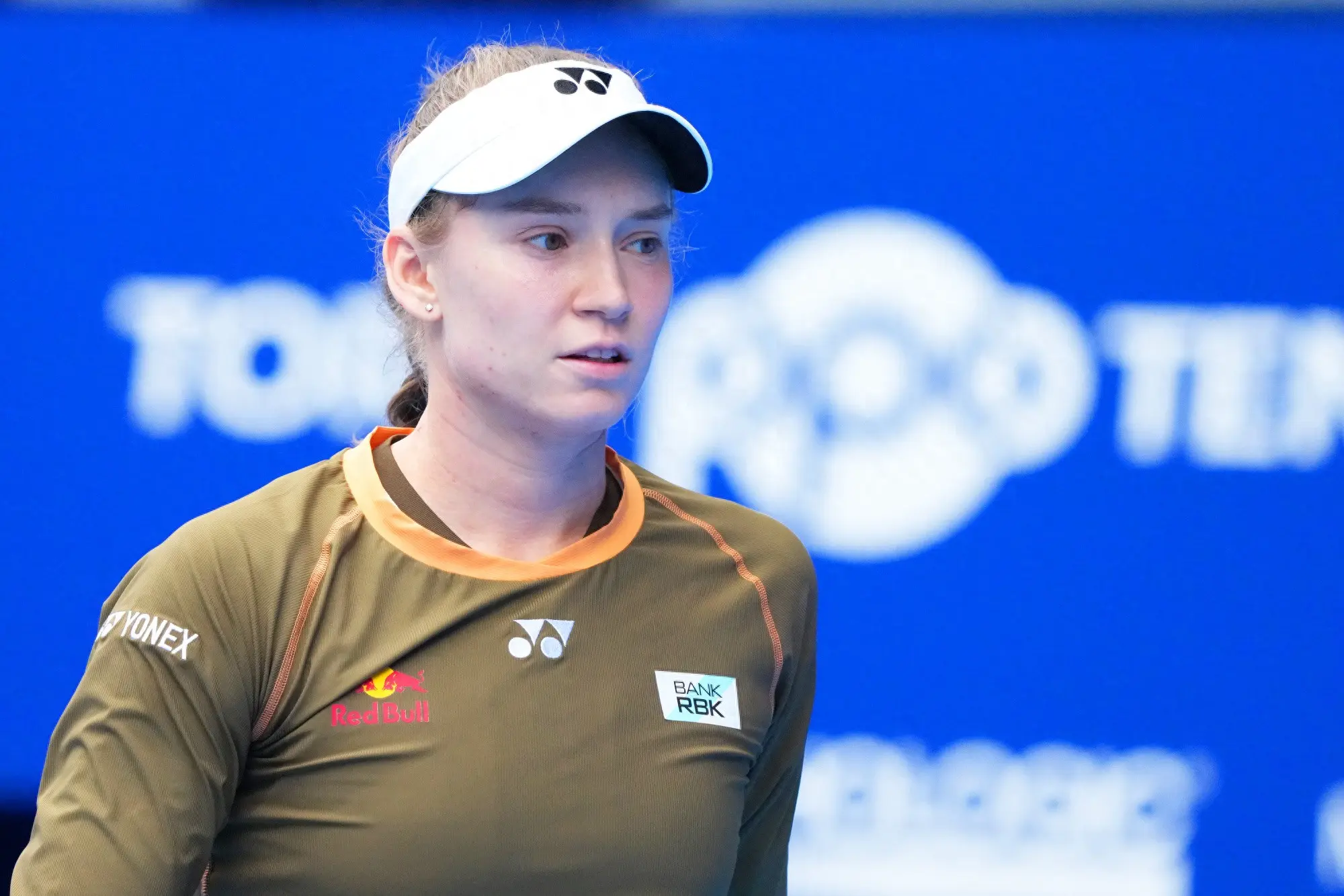 一旦有人退, 凯斯