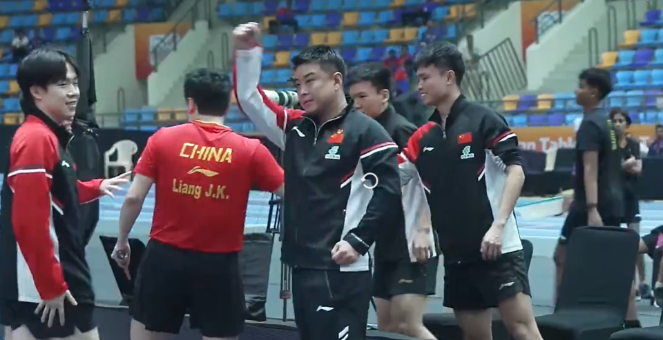 空前紧张而, 彻底打崩, 赢下